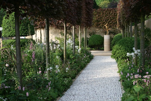 Arne Maynard's garden for Laurent Perrier