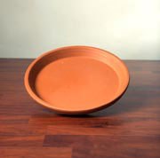 Plain saucer