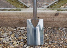 Fiskars stainless steel border spade