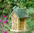 bee-nesting-box-with-zinc-roof
