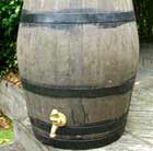 large-oak-whiskey-barrel-water-butt