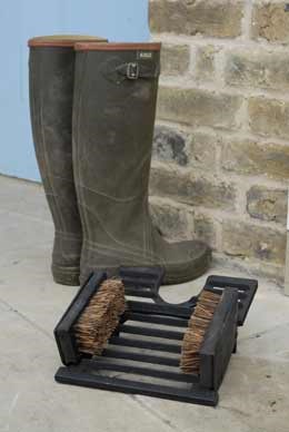 Cast-iron boot jack