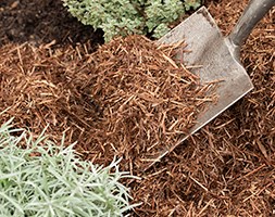 Strulch organic garden mulch
