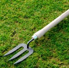 de-wit-12-long-handled-hand-fork