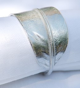 Pair of feather napkin rings