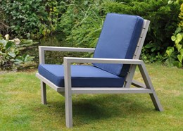 Craft outdoor reading chair