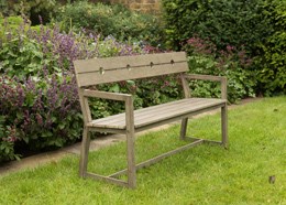 Oban bench with armrests