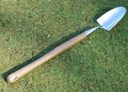 Traditional midi hand trowel 18