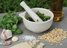 Pesto pestle and mortar gift set