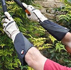 Men's tan rose gauntlet gloves