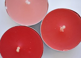 30 strawberry scented tealights
