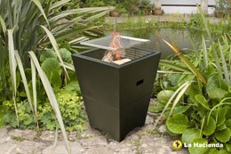 Venezia firepit and barbecue