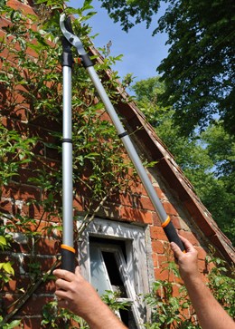Fiskars telescopic lopper