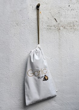 Garlic store bag