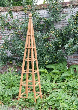 Wooden obelisk