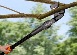 Fiskars tree pruner