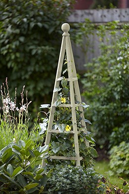 Wooden obelisk