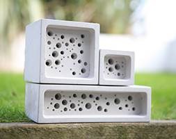 Bee brick