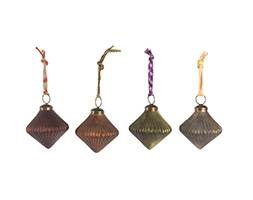 Itari Vintage baubles