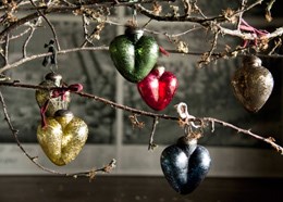 Adari heart baubles