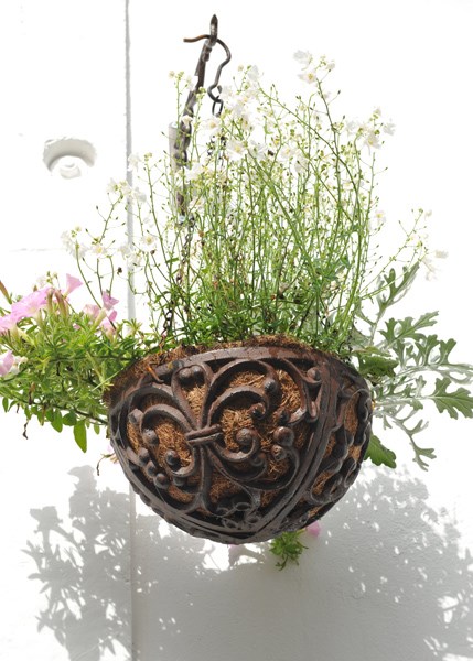 Cast iron hanging basket