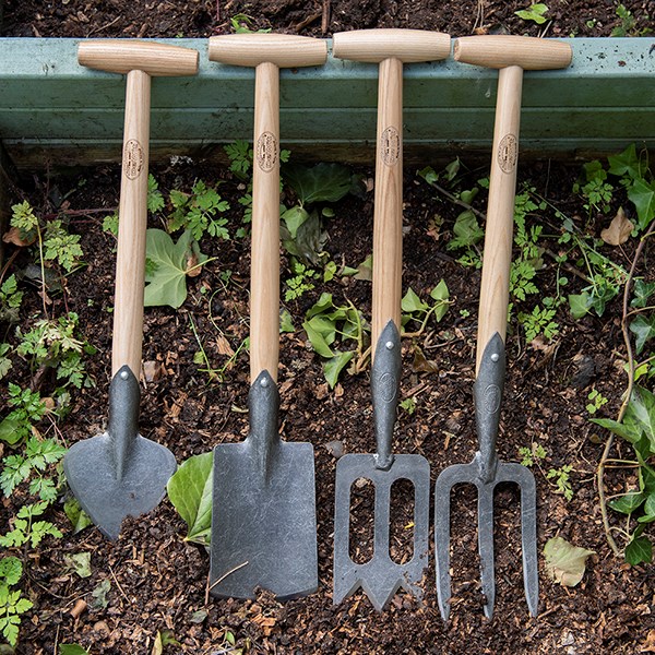 DeWit hand fork