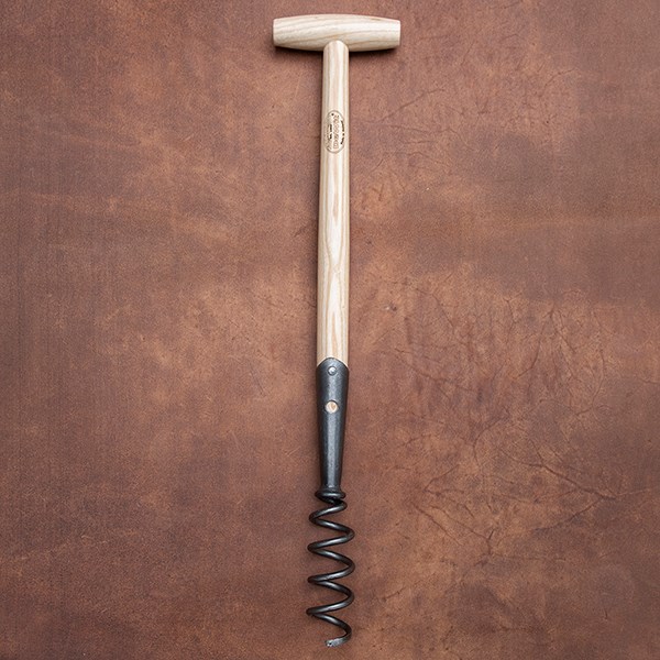 DeWit hand corkscrew weeder