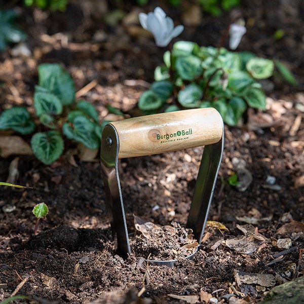 RHS Burgon and Ball hand bulb planter