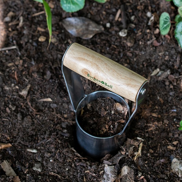 RHS Burgon and Ball hand bulb planter