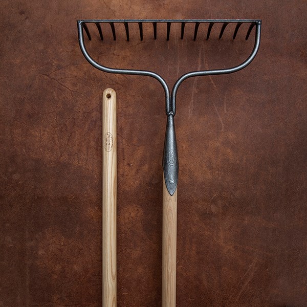 DeWit bow tine rake