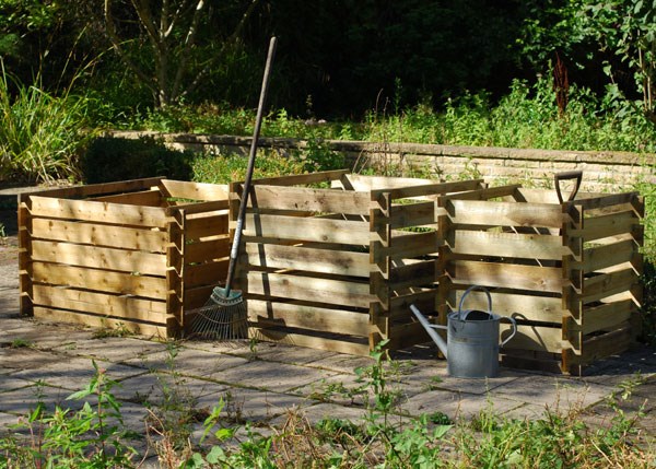 Compost box - sustainable timber