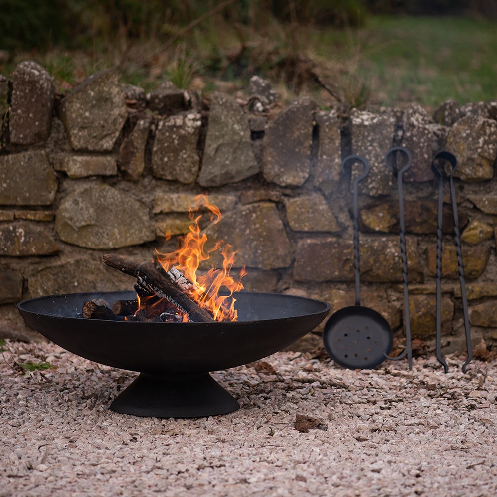 Cast iron disc fire pit - large
