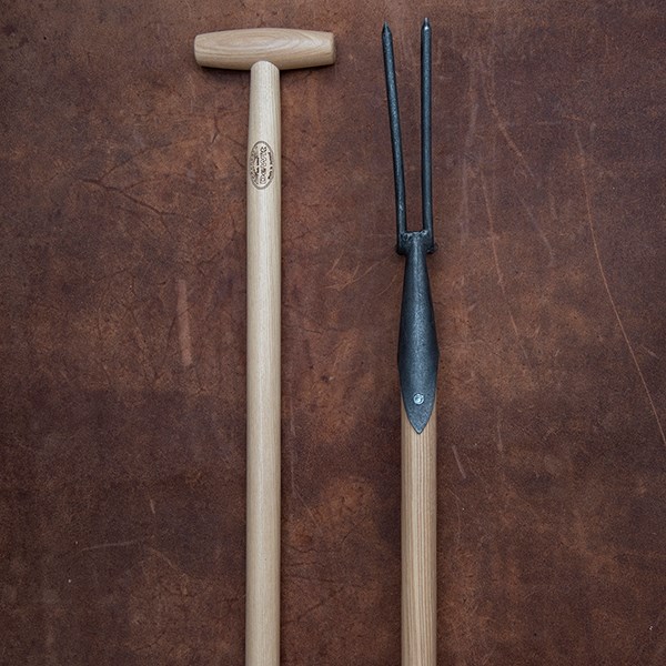DeWit weeding fork