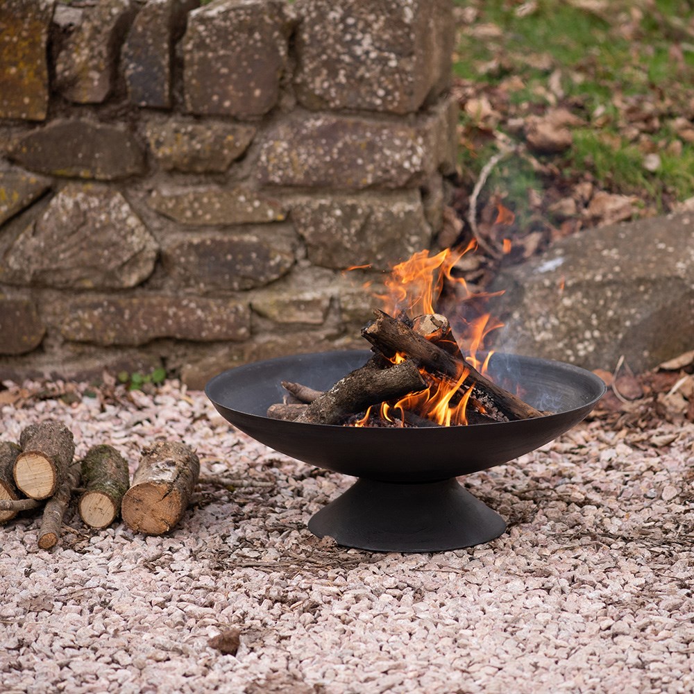 Cast iron disc fire pit - small