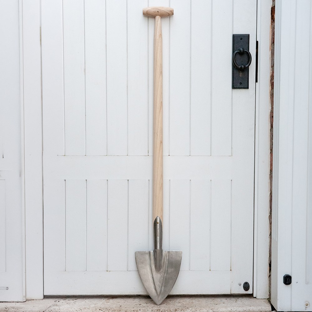 Sneeboer pointed spade