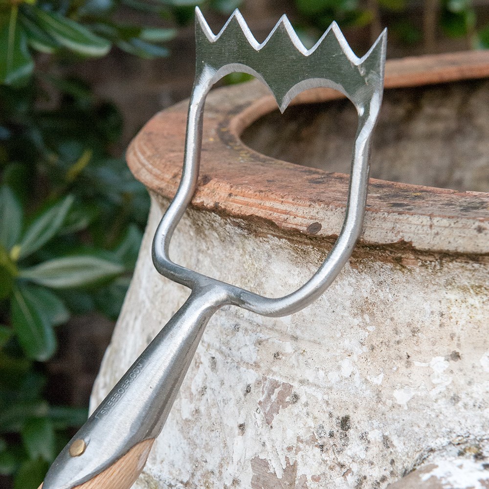 Sneeboer royal Dutch hoe
