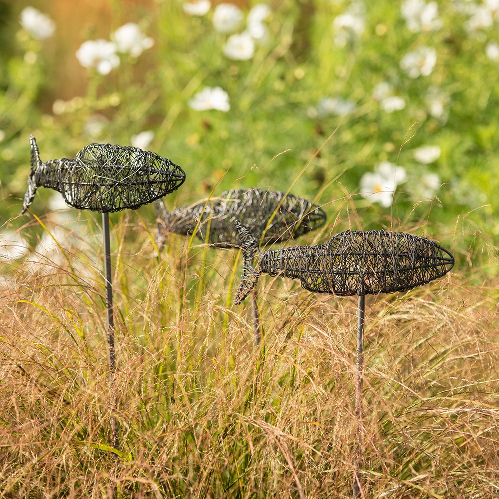 Wire fish on a stake - pewter