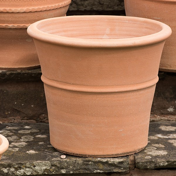 Monachou terracotta pot