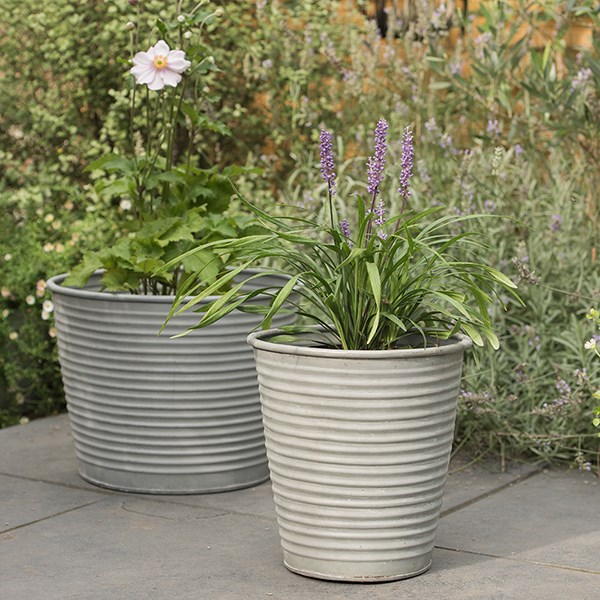 Ribbed galvanised metal planter - aged zinc
