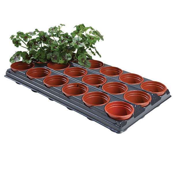 Professional potting on tray 18 pots