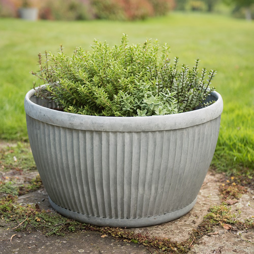 Dolly bowl - aged zinc
