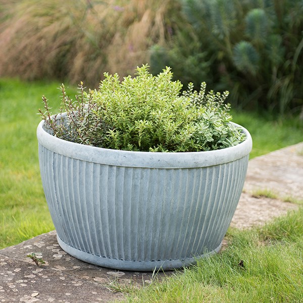 Dolly bowl - aged zinc