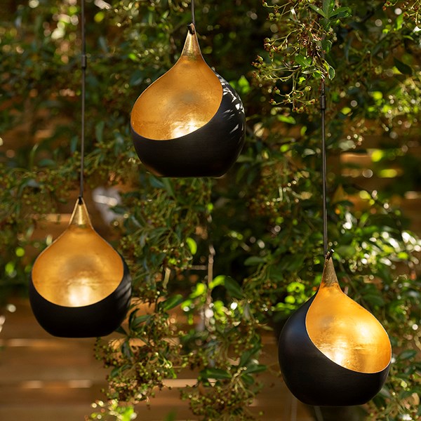 Hanging tealight holder - golden