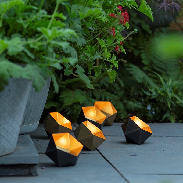 Geo tealight holder