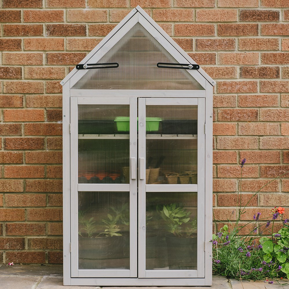 Solid wood growhouse