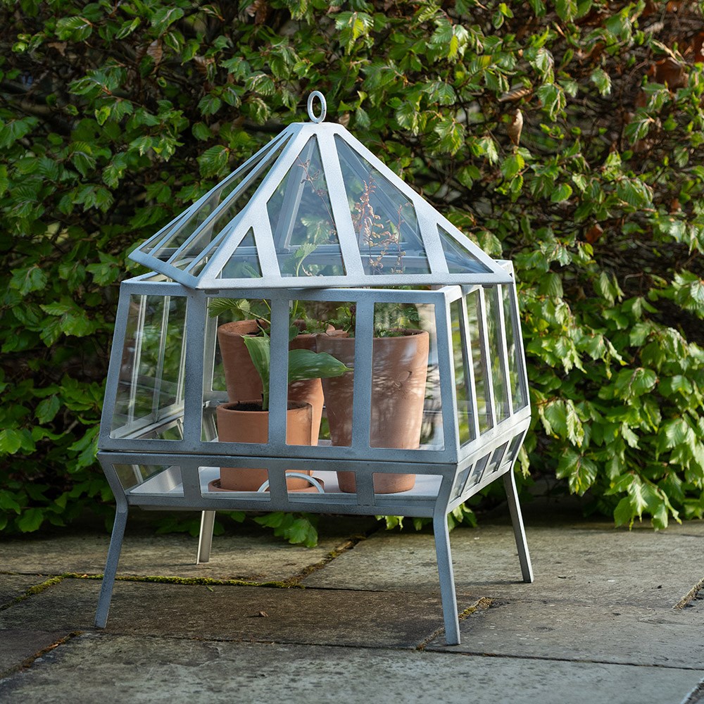 Square Victorian growhouse - chalky white