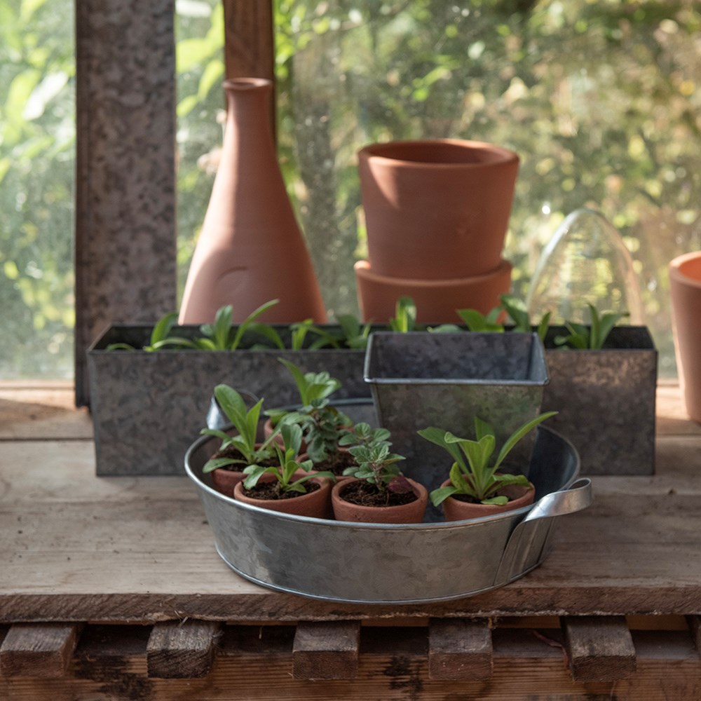 Dark galvanised metal square pot
