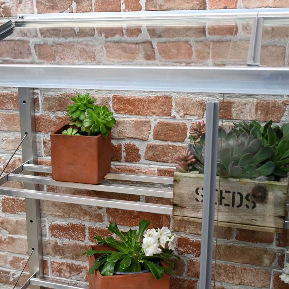 Half Westminster mini growhouse