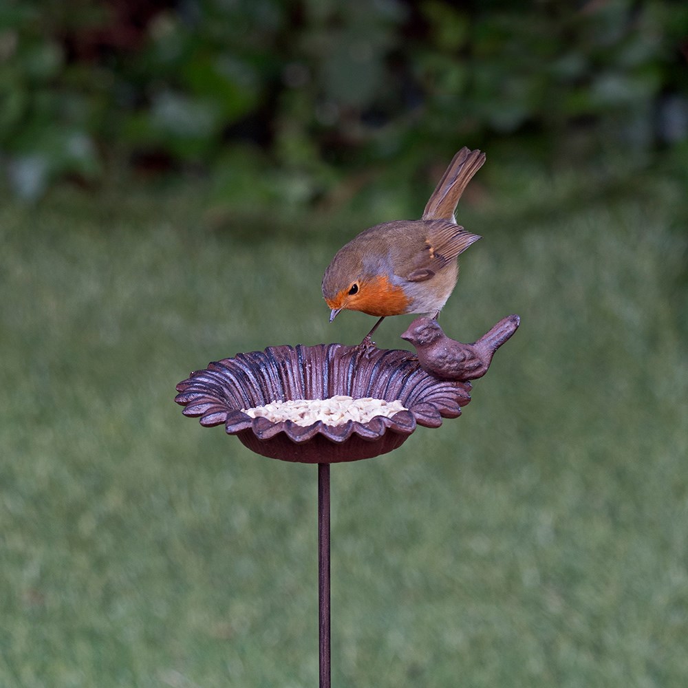 Sunflower stake bird feeder
