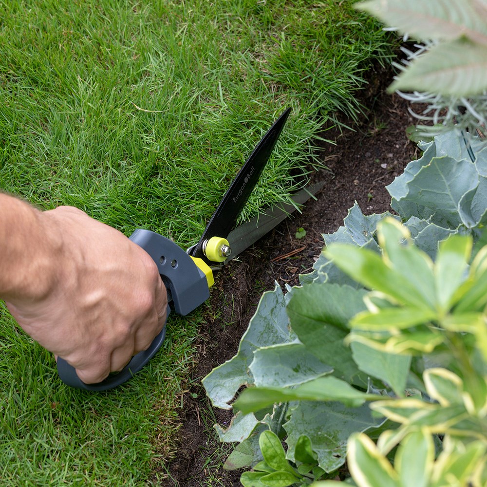 RHS Burgon and Ball single handed grass shears